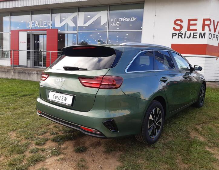 KIA Ceed 4