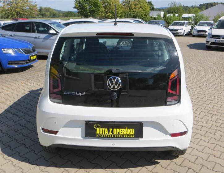 Volkswagen up! 6