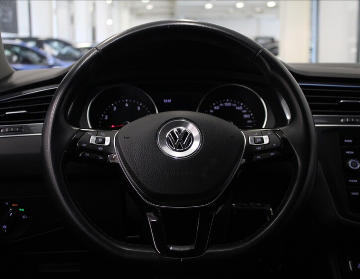 Volkswagen Tiguan Allspace 10