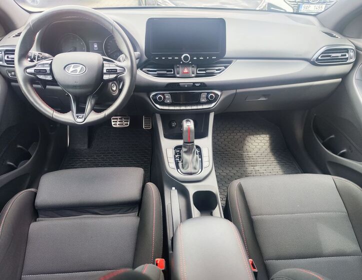 Hyundai i30 13