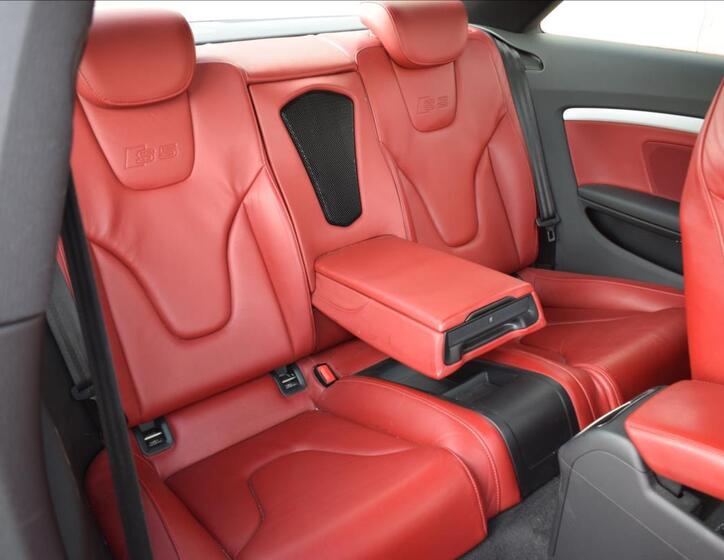 Audi S5 20