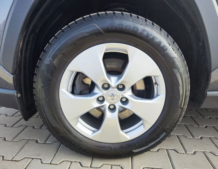 Toyota RAV4 30