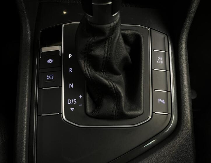 Volkswagen Tiguan 17