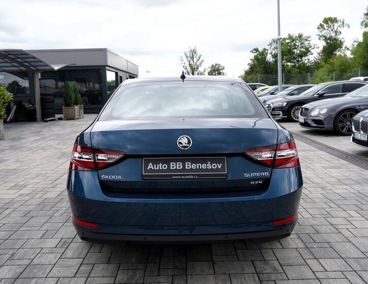 Škoda Superb 5