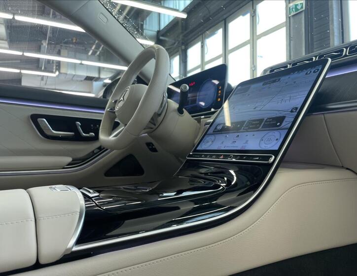 Mercedes-Benz Třídy S 16