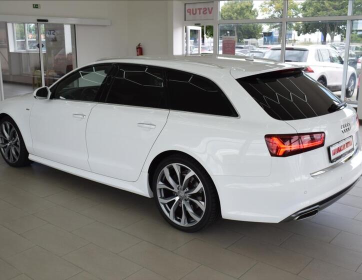 Audi A6 8