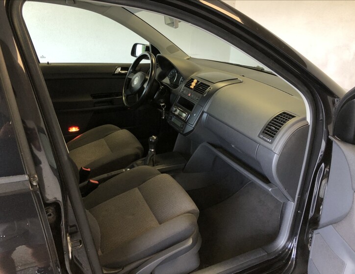 Volkswagen Polo 12