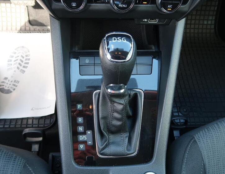 Škoda Octavia 15