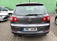 Volkswagen Tiguan 6