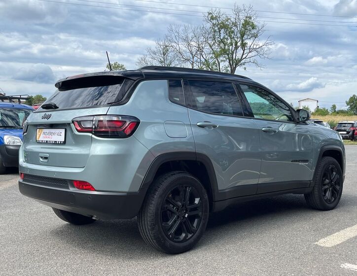 Jeep Compass 4