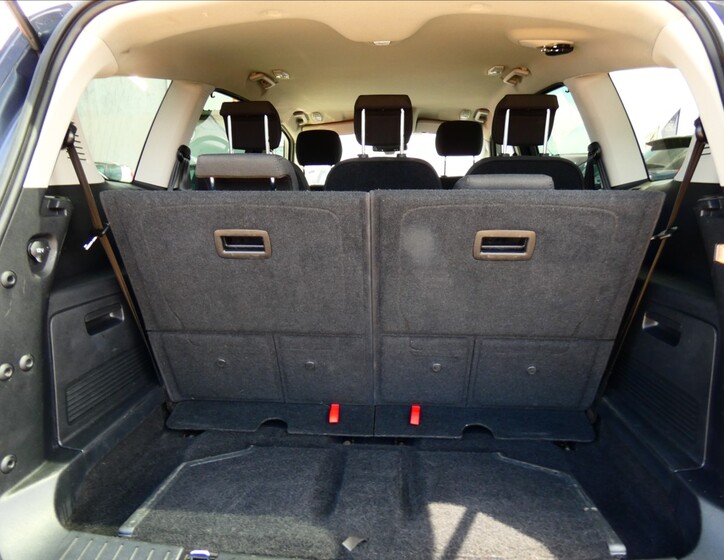 Ford S-MAX 13