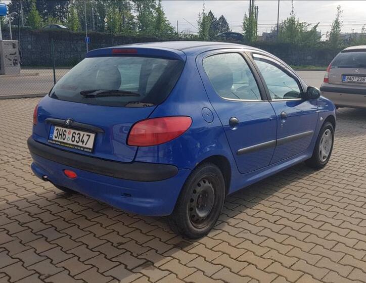 Peugeot 206 3