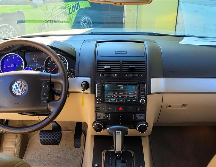 Volkswagen Touareg 27