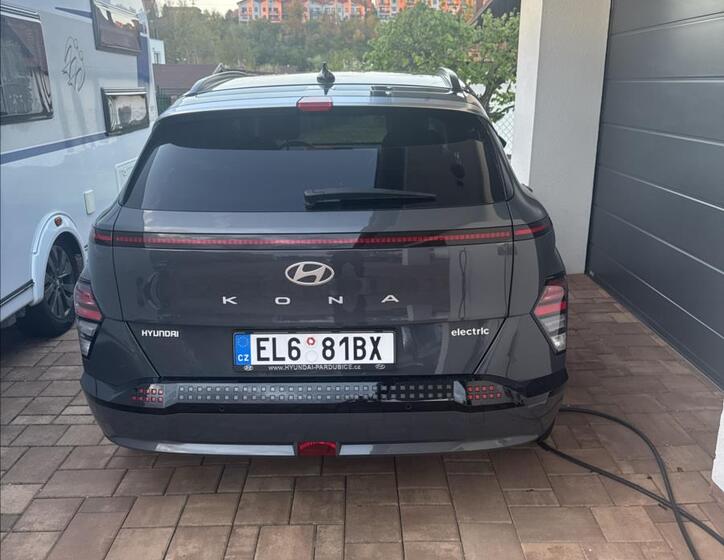 Hyundai Kona 11