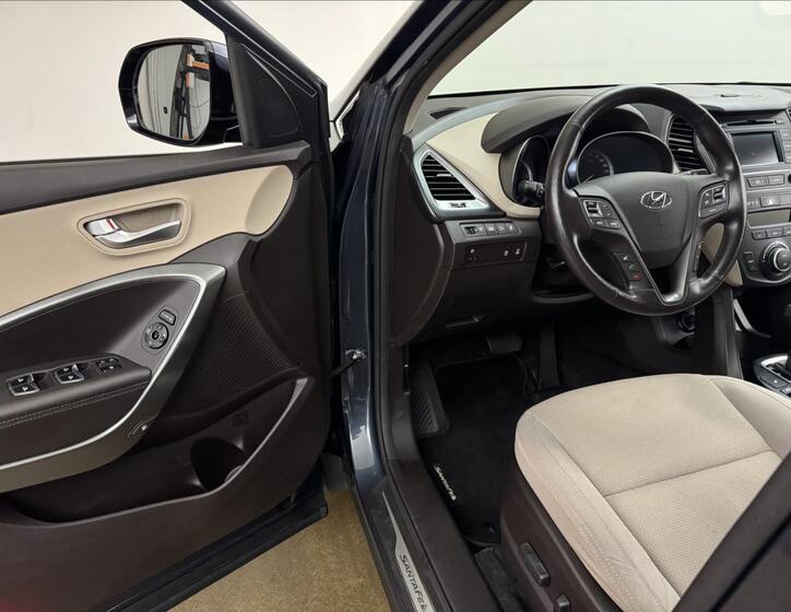 Hyundai Santa Fe 26
