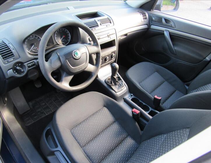 Škoda Octavia 9