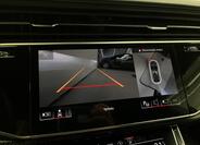 Audi SQ8 12