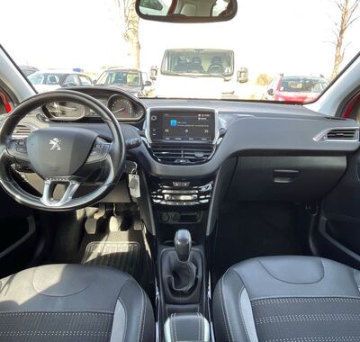 Peugeot 2008 3