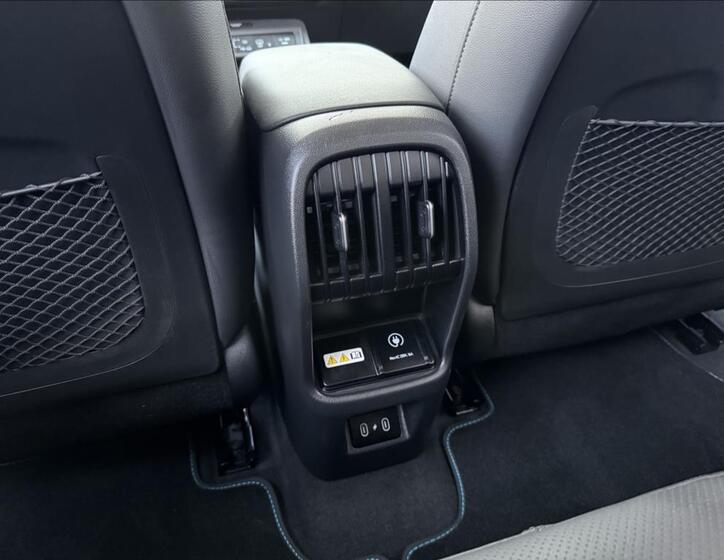 Hyundai Kona 17