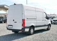 Mercedes-Benz Sprinter 2
