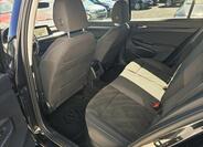 Volkswagen Golf 27