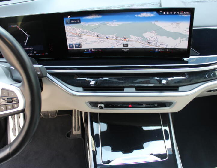 BMW X7 5
