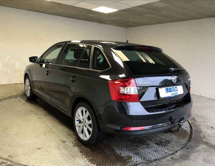 Škoda Rapid 5
