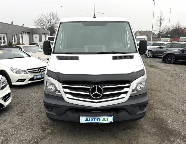 Mercedes-Benz Sprinter 2