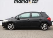 Toyota Auris 4