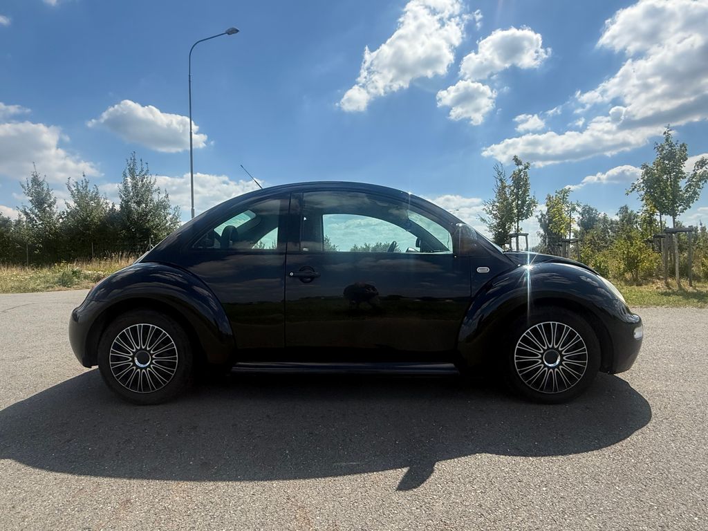 Volkswagen New Beetle