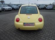 Volkswagen New Beetle 9