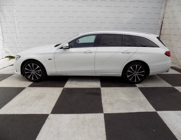 Mercedes-Benz Třídy E 2