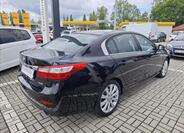 Renault Latitude 6