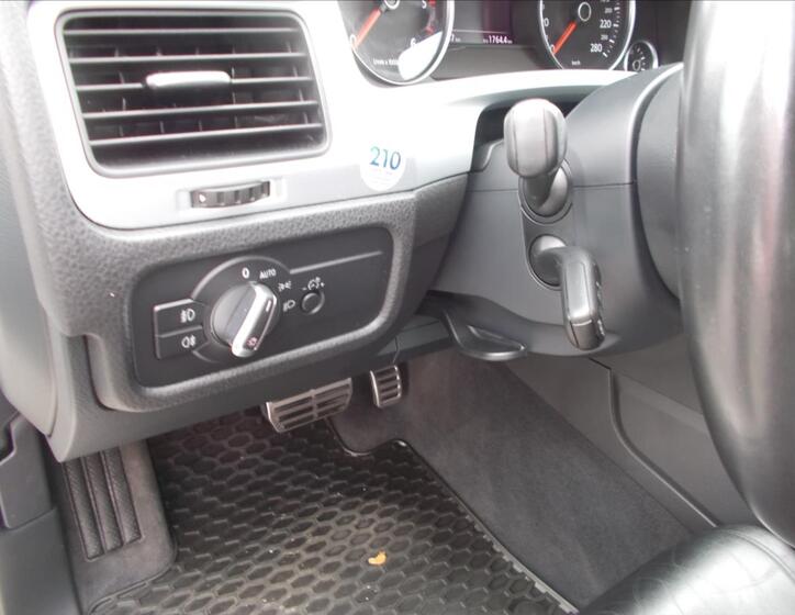 Volkswagen Touareg 28