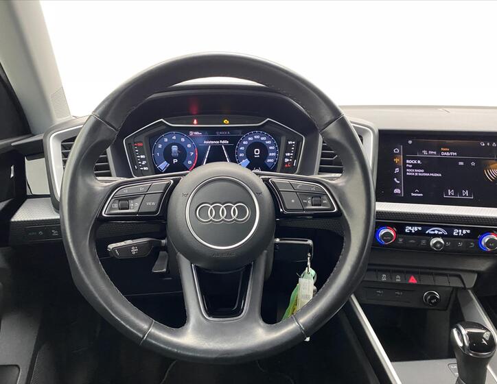 Audi A1 10