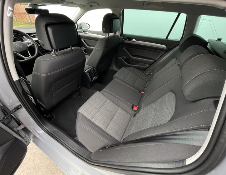 Volkswagen Passat 16