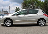Peugeot 308 8