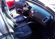 Mitsubishi Outlander 8