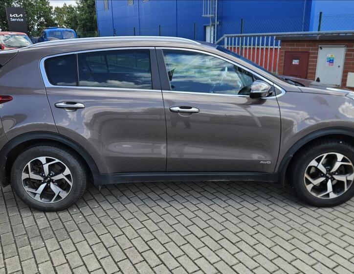 KIA Sportage 8