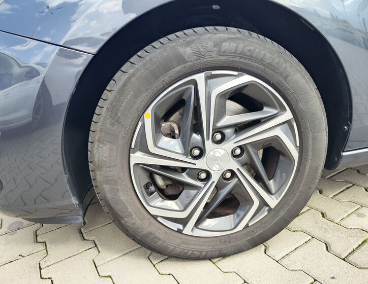 Hyundai i30 32