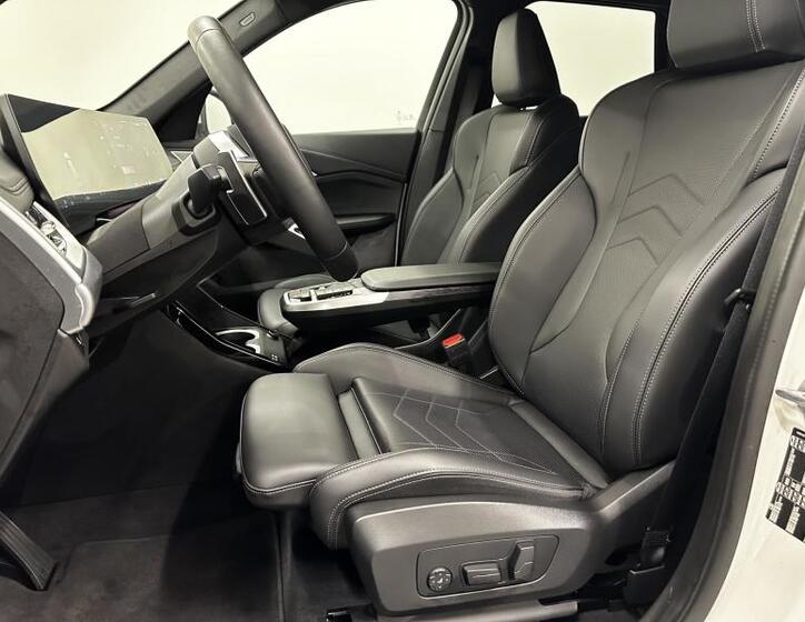 BMW X1 6