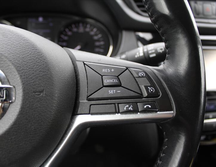 Nissan X-Trail 15