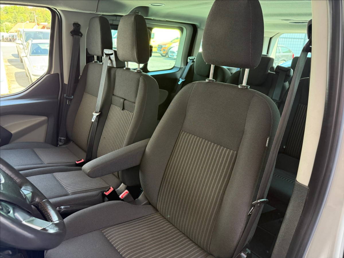 Ford Tourneo Custom