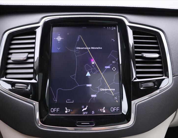 Volvo XC90 27