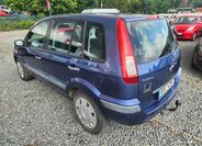 Ford Fusion 4