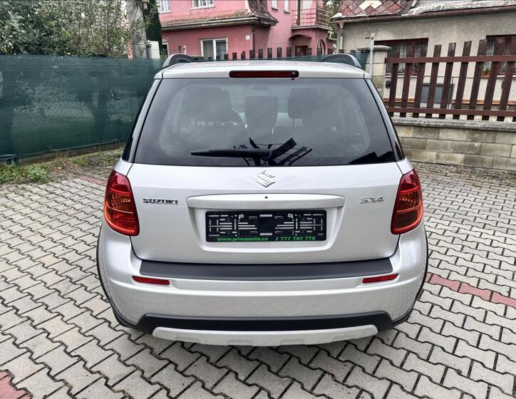 Suzuki SX4 5