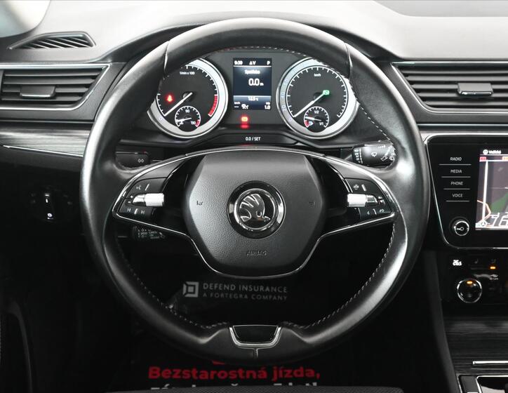 Škoda Superb 16