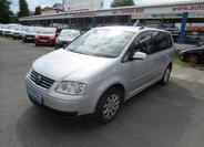 Volkswagen Touran 1