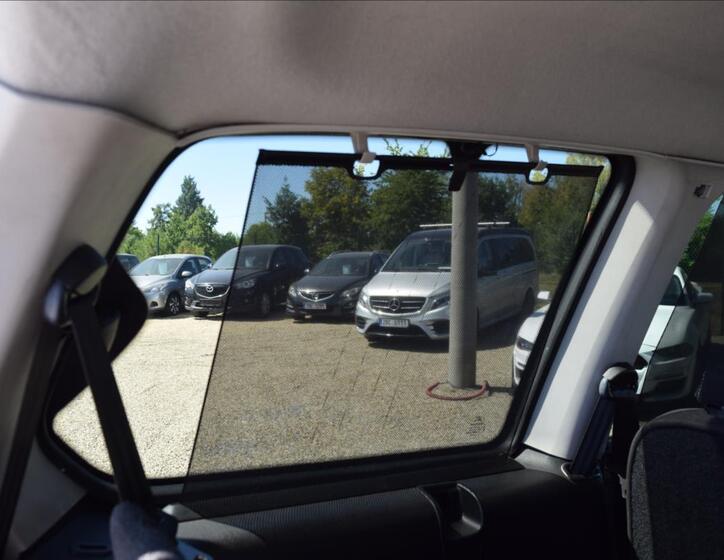 Ford Galaxy 25