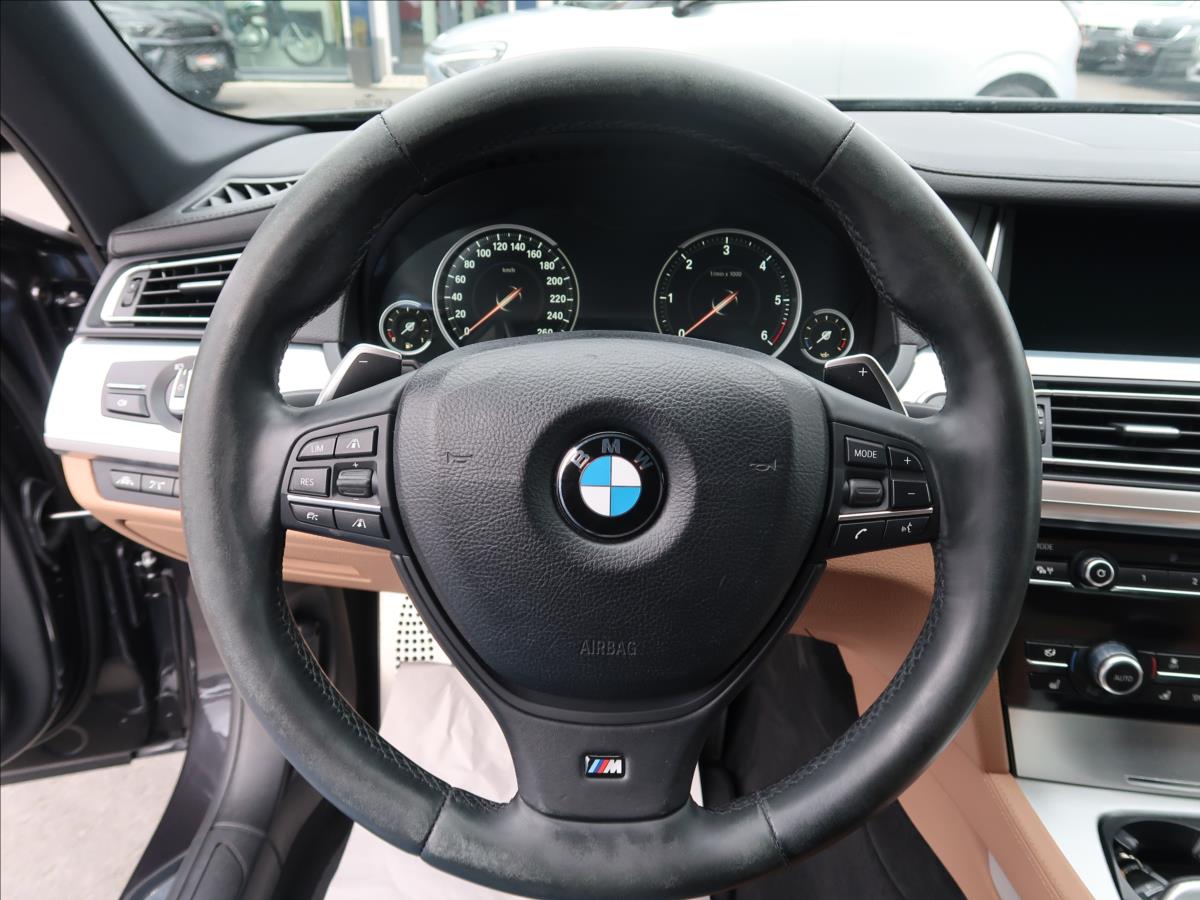 BMW Řada 7